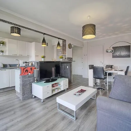 Immogroom -terrace - Air Conditioner - Wifi - 15 Min From The Palais Cannes