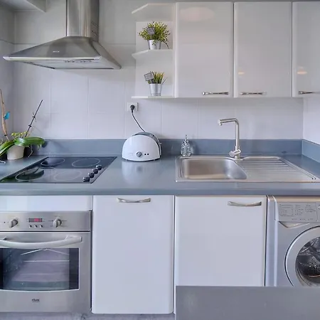 Immogroom -terrace - Air Conditioner - Wifi - 15 Min From The Palais * Cannes