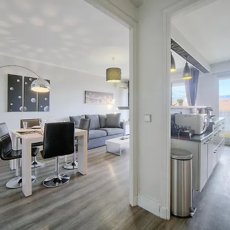 Apartment Immogroom -terrace - Air Conditioner - Wifi - 15 Min From The Palais Cannes